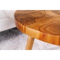 Venkovský hnědý kulatý konferenční stolek Sorin z masivního teakového dřeva s výraznou strukturou 60 cm