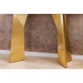Luxusní mramorový konzolový stolek Hejdy s bílou deskou s šedým žilkováním a zlatýma nohama s geometrickým designem 140 cm