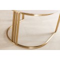 Designov&aacute; art deco j&iacute;deln&iacute; židle Hejdy s opěrkami na ruce s man&scaron;estrov&yacute;m b&eacute;žov&yacute;m potahem a zlatou podstavou 81 cm