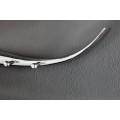 Stylový glamour nástěnný kovový věšák Bull s venkovským nádechem ve stříbrné chromové barvě se čtyřmi háčky 100 cm