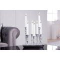 Glamour stříbrný svícen Celeste s obdélníkovou podstavou a chromovými držáky na sedm svíček v art deco stylu 26 cm