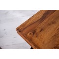 Designov&yacute; masivn&iacute; etno atypick&yacute; př&iacute;ručn&iacute; stolek Zet ve tvaru p&iacute;smene Z v hněd&eacute; barvě 45 cm