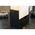 Moderní stolní lampa Gina s obdélníkovým béžovým stínítkem a černou podstavou s chromovým detailem 26 cm