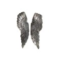 Vintage nástěnná dekorace Angel Wings z kovu ve stříbrné patinované barvě s detailním reliéfem rtů 65 cm