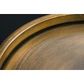 Art deco kulatý příruční stolek Stone se zlatou kovovou deskou s vyvýšeným okrajem a asymetrickou mramorovou podstavou 60 cm