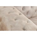 Moderní designové křeslo Limonny s chesterfield prošíváním a sametovým potahem v šampaňské béžové barvě 120 cm