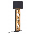 Moderní hnědá stojací lampa Arbaro s černým čtvercovým stínítkem z bavlny s obdélníkovou konstrukcí ze suarového dřeva s dekorativním vyřezáváním s kovovým rámováním v černé barvě s obdélníkovou podstavou z kaučukového dřeva v černé povrchové úpravě