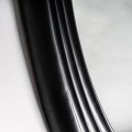 Luxusní art deco nástěnné zrcadlo Kaler s černým asymetrickým rámem s trojitým obloukovým profilem 179 cm