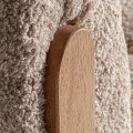 Produkt Luxusní retro béžové křeslo Aliona s bouclé potahem a masivní dřevěnou hnědou konstrukcí 89 cm