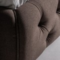 Luxusní chesterfield hnědá čalouněná postel Mia s prošíváním a vysokým čelem a kovovými nožičkami 223 cm