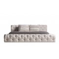 Luxusní moderní čalouněná manželská postel Perivolos se světlým béžovým potahem a chesterfield prošíváním 227 cm