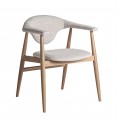 Luxusní moderní jídelní židle Elmar s designovou opěrkou s šedým melírovaným potahem a světlou hnědou konstrukcí 79 cm