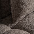 Luxusní moderní čtyřmístná sedačka Nestor se světlým hnědým potahem s geometrickým čtvercovým prošíváním a polštáři 284 cm