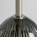 Glamour okrúhly príručný stolík Rosabelle z bieleho mramoru so zelenou sklenenou podstavou s kovovou striebornou nohou 70 cm
