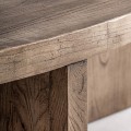 Luxusní venkovský kulatý příruční stolek Alesund z masivního dřeva v naturální hnědé barvě s geometrickou podstavou 60 cm