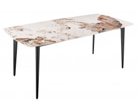 Designový jídelní stůl Tazer s deskou s bílo šedým mramorovým vizuálem a čtyřmi černými úzkými nožičkami 160 cm