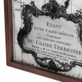 Vintage nástěnný obraz World Map s hnědým dřevěným rámem a sklem s motivem mapy světa 117 cm