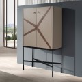 Luxusní moderní barová skříňka Forma Moderna s béžovým potahem z pravé kůže a hnědými dřevěnými detaily 150 cm