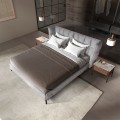 Luxusní moderní čalouněná manželská postel Firmamento s textilním potahem ve světlé nebově modré barvě 239 cm