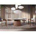 Luxusný moderný biely porcelánový oválny jedálenský stôl Vita Naturale s mramorovým vzorom s nohou z hnedého dreva 220 cm