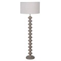 Luxusní venkovská stojací lampa Quart s vyřezávanou dřevěnou nohou a lněným stínítkem v šedé barvě 155 cm