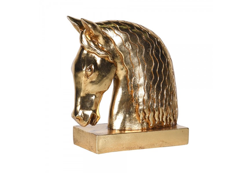 Glamour designov&aacute; socha Harold ve zlat&eacute; barvě v podobě hlavy koně s leskl&yacute;m povrchem s kovov&yacute;m vzhledem 26 cm