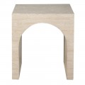 Moderní mramorový příruční stolek Cube Travertino s obloukovým designem v krémové barvě 52 cm