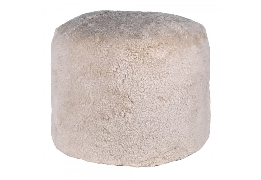 Luxusní taburetka Cloud glamour stylu v kulatém tvaru v krémové barvě s potahem s kožešinovým designem a krátkým vlasem