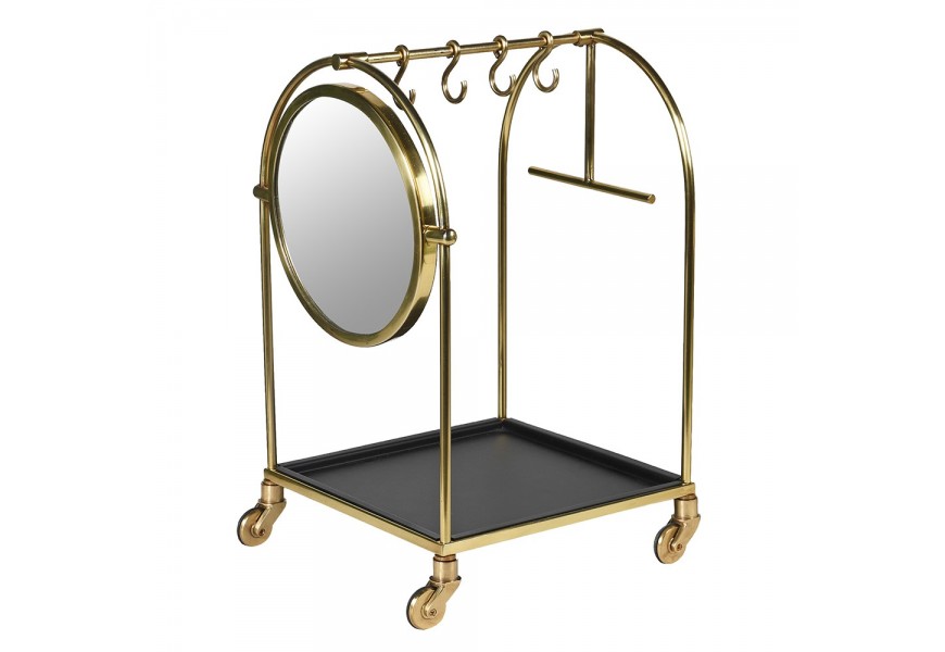 Glamour zaoblený věšák na kolečkách Arcondo z kovu ve zlaté barvě s kulatým zrcadlem se čtyřmi háčky se čtvercovou spodní policí se čtyřmi kolečky