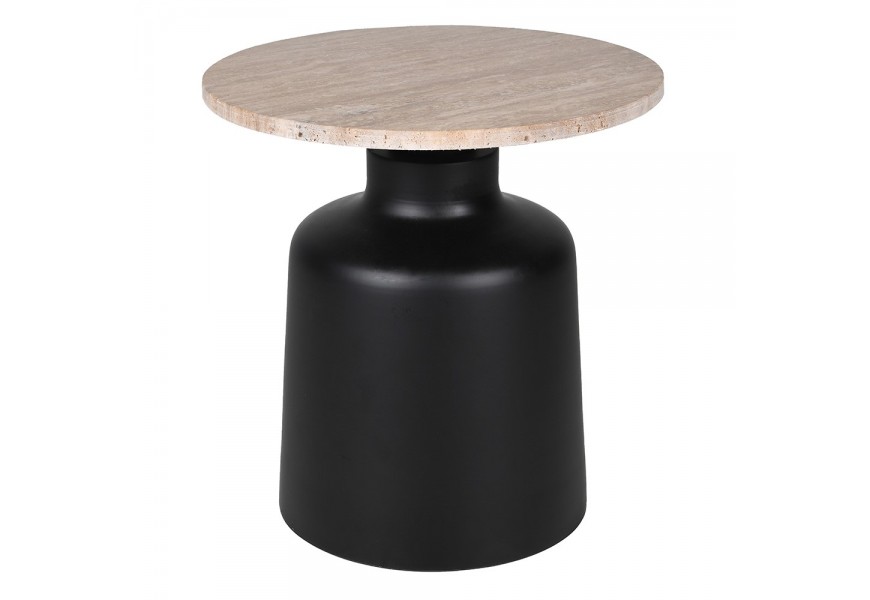 Designový industriální příruční stolek Ulma s kulatou vrchní deskou z mramoru v béžové barvě s výraznou strukturou s jednou nohou z kovu s mohutnou základnou a zúženým hrdlem v černé barvě Designový industriální příruční stolek Ulma s kulatou vrchní deskou z mramoru v béžové barvě s výraznou strukturou s jednou nohou z kovu s mohutnou základnou a zúženým hrdlem v černé barvě