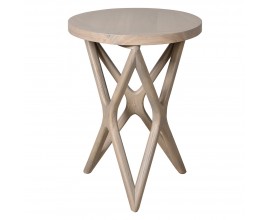 Luxusní designový světlý hnědý příruční stolek Estrella s krémovým nátěrem s kulatou vrchní deskou se vzdušnou nohou složenou ze tří prvků ve tvaru X spojených vrcholy