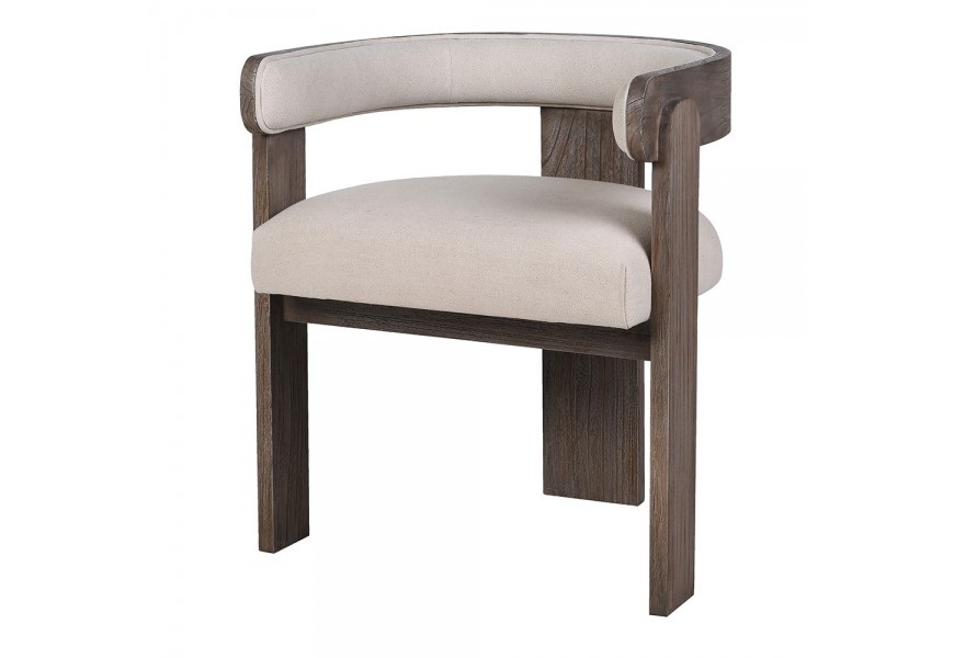 Luxusní designová jídelní židle Hiram s rámem z masivního dřeva mindi v tmavě hnědé barvě se třemi nohama a opěrkou ve tvaru U s čalouněním a textilním lněným potahem v naturální světlé béžové barvě