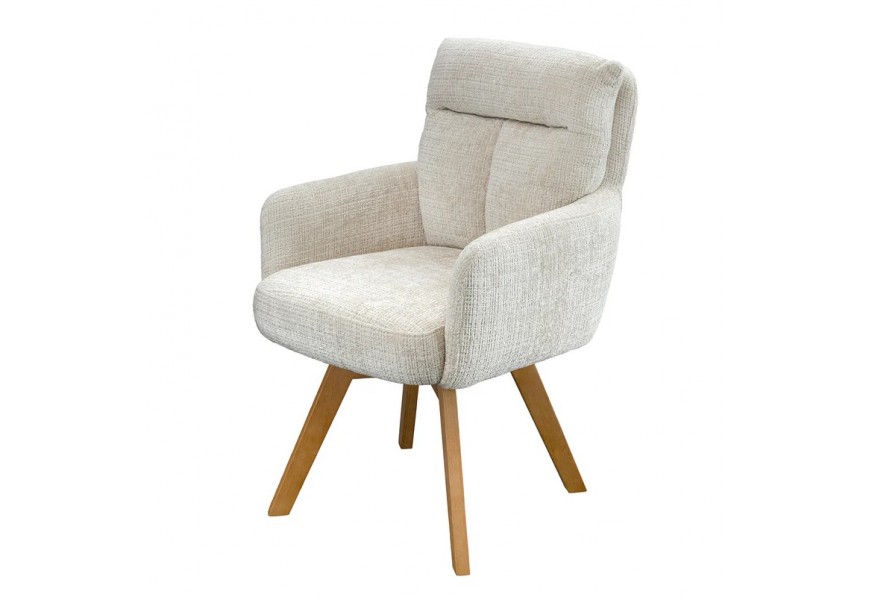 Moderní skandinávské jídelní křeslo Dover s čalouněním a potahem z žinylkové textilie v krémové béžové barvě s otočným sedákem a opěrkami na ruce s prošívaným opěrkovým polštářem a masivními nohama z bukového dřeva v naturální světle hnědé barvě